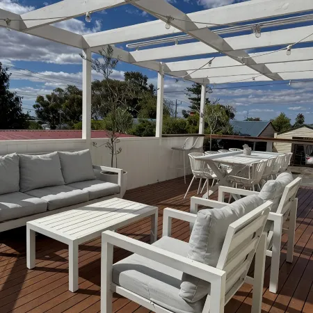 Olinda Cottage - Close to CBD with city views