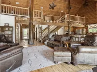 2 story Florida Cypress Cabin Hotels in Suwannee County