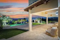 Beachfront Luxury Villa: 3BR, 3.5BA,Gazebo,Pool, Secluded Beach, Gated Community - piscine