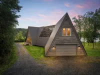 Lake Bomoseen | Lake Access, Fire Pit & BBQ
