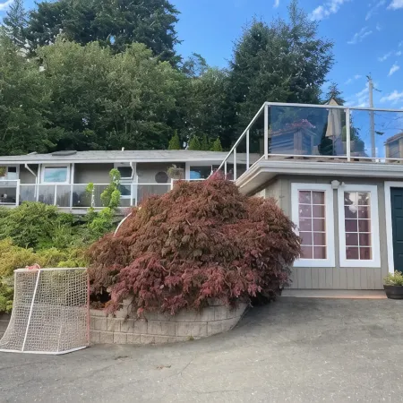 Chinook Cottage H591005337