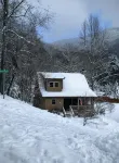 Cozy Maggie Valley Cabin near Cataloochee Ski Area, withhot tub. Bikers Welcome - Chalets