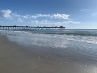 Private and Quiet Beach House!
