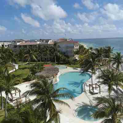 Beautiful private apartment with sea view 15 minutes from the airport Fitness & Recreational Facilities
