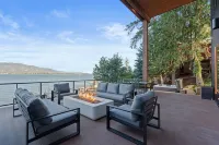 New Modern Luxury Home. Enjoy the Sweeping Lakefront and Mountain View’s. - Boutique
