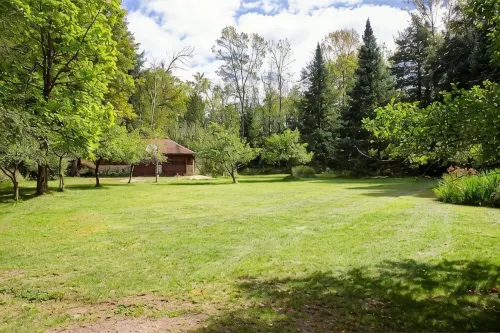 Waterfront Peninsula Escape Cabin - 4-Star