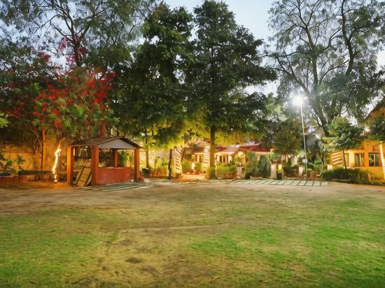 The Byke Boutique - Hotel Grassfield, Jaipur