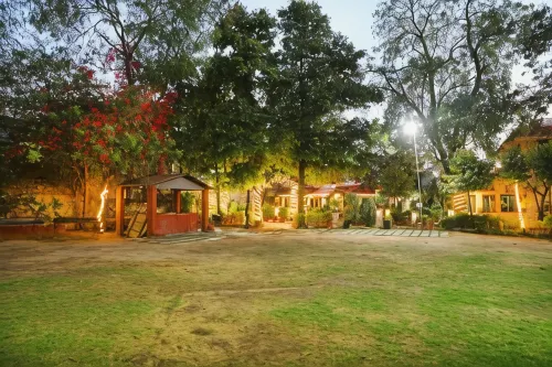 The Byke Boutique - Hotel Grassfield, Jaipur - รีสอร์ท