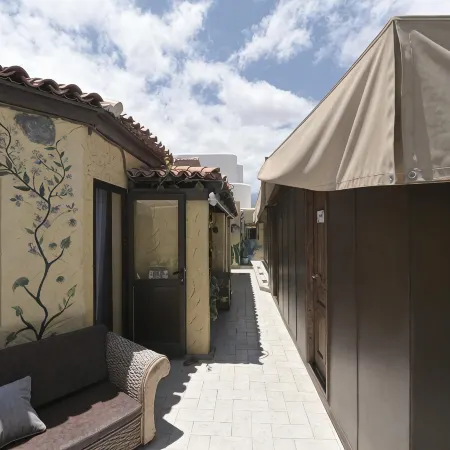 Los Amigos Nest Hostel