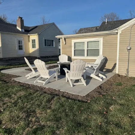 NEW! Charming Cottage on Elmhurst Drive Ne. Close to Mt. Mercy and Coe College.