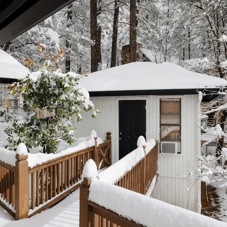 Luxury Cabin, Game Room, Firepit, Deck w/Mtn View, Trailer Parking & Family Time