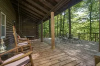 Little Log Cabin in the Woods - Chalets