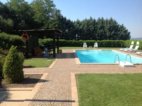 Villa with private pool 5/6 people