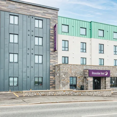 Premier Inn Newquay (Seafront)