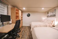 Warm & Cozy 2Br in Wallingford, Skyline Peek Hotels in Wallingford