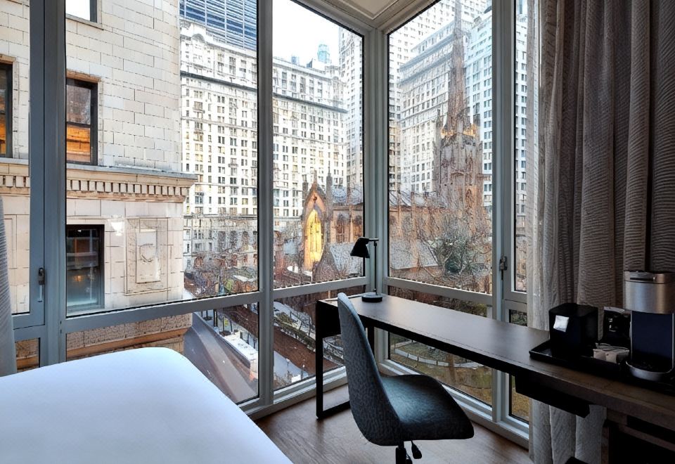 호텔 인디고 NYC 파이낸셜 디스트릭트 바이 IHG 객실 내부
