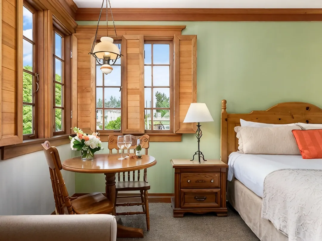 The La Conner Inn - Anacortes, WA