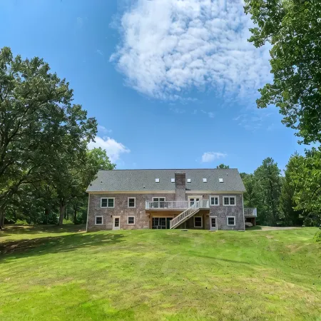 Large RENOVATED 6 bedroom 5 bath private home with LOTS of space!