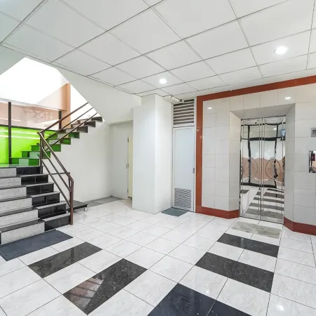 RoomQuest Sps Hotel and Residence
