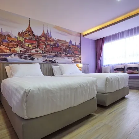 The Qube Fifty Hotel Отели рядом с достопримечательностью «Станция BTS Он Нут»