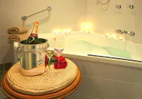 Sorrento Beach Motel - Motels