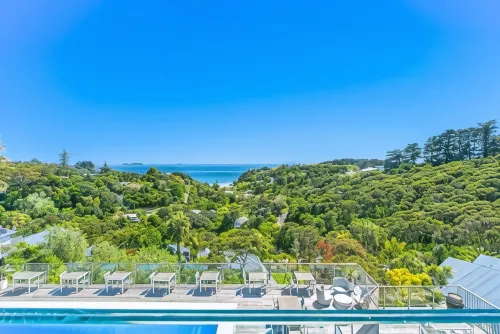 Villa Topaz at Palm Beach by Waiheke Unlimited - Sea View