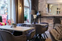 Quentin Museum Square Hotel - 2-Star