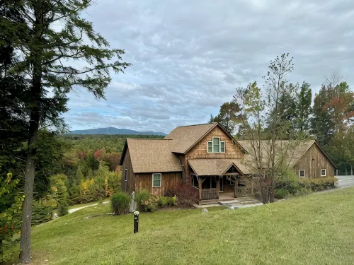 Family Friendly Stratton Home for All Seasons, 7 min to ski mountain - 3-Star