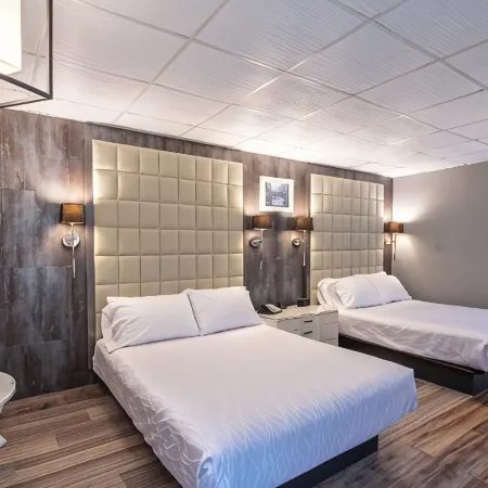 The Androy Hotel - Superior Duluth Hotels in Superior