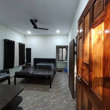 Green Breeze Resort