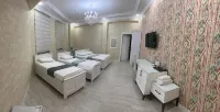 Izumrud Palace