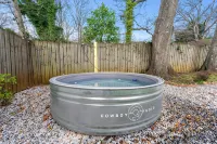 Heated Plunge Pool Bkyd Retreat! - บังกะโล