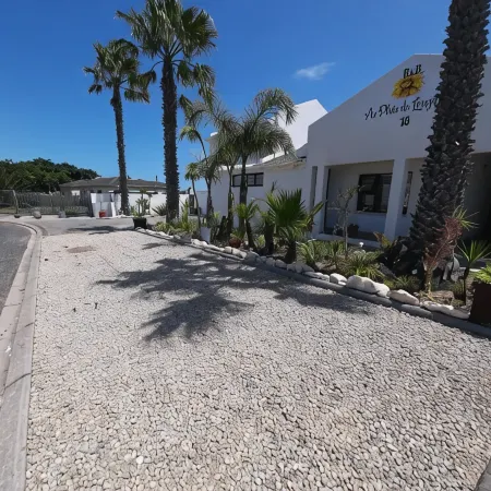 Au Plais de Langebaan at Palm Tree Villa