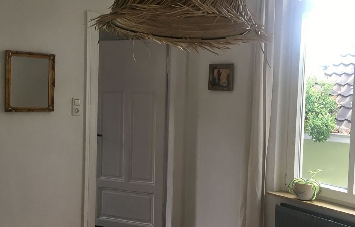 Charming apartment in an old building near the center