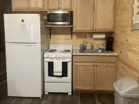 Bassmasters - Cozy 1-bedroom cabin with WiFi, AC in fabulous Stevenson Hotels in Jackson County
