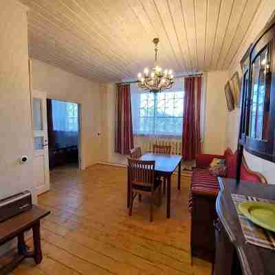 Private Apartment in Tallin/Pelgurand "2A" Rooms