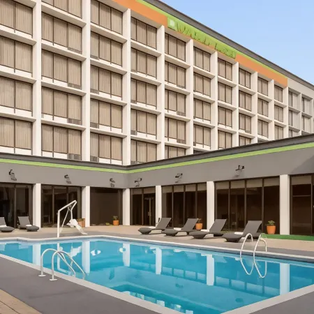 Wyndham Garden Atlanta Airport