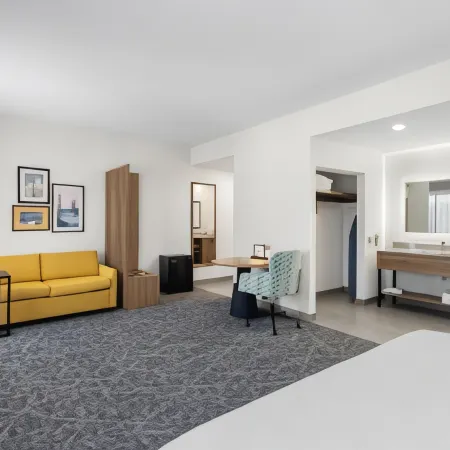 Hampton Inn & Suites Chicago Deer Park