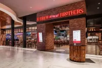 Horseshoe Black Hawk- A Caesars Rewards Destination