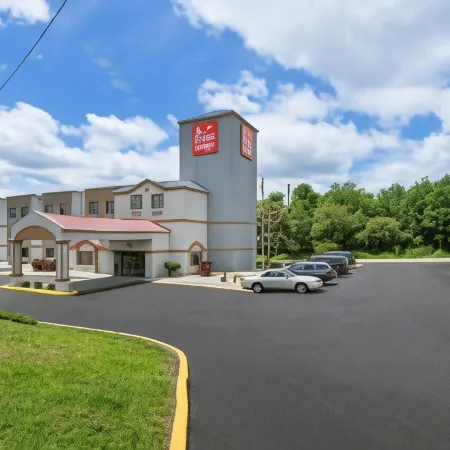 Econo Lodge London North