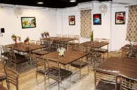 Eco Inn Dormitory - Hostel - breakfast