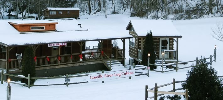 Linville River Log Cabins Hotel di Avery County