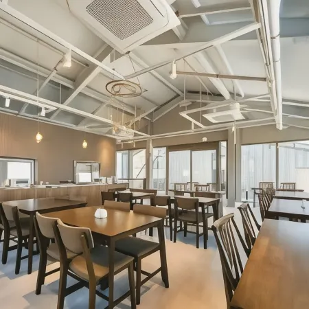 Centro Hotel Отели рядом с достопримечательностью «Храм Тодогам»