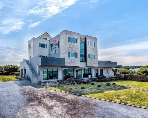 Seogwipo Gaetkeusi Pension Hotels near Sunrise Lands