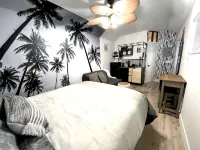 Tampa'ito Tiny Home - Bungalows