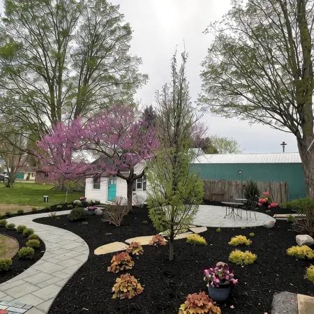 Quaint historic home in the heart of Bemus Point Village- a stroll to the water!