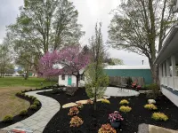 Quaint historic home in the heart of Bemus Point Village- a stroll to the water! -  Privatzimmer
