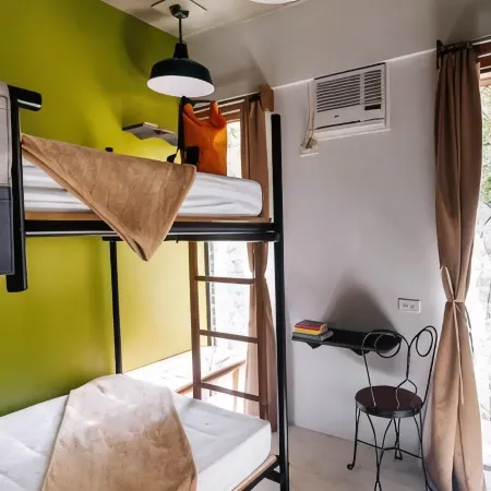 Spin Designer Hostel - El Nido