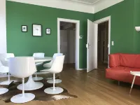 3 bedroom Jugendstilwohnung near the castle - Wifi