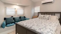 Kampground Escape w/ Kayaks, Heated Pool & Marina!